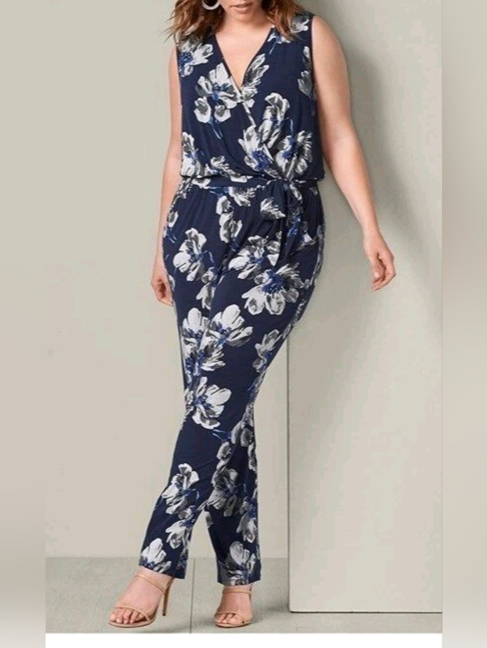 Venus Women's Navy Blue Floral V-Neck Sleeveless Tie-waist Jumper LG